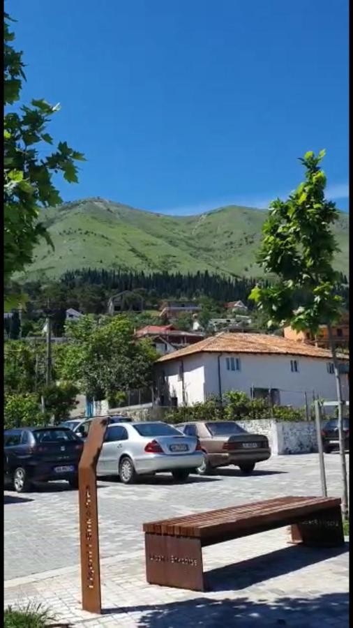 Hotel Piccolino Shkodër Exteriör bild