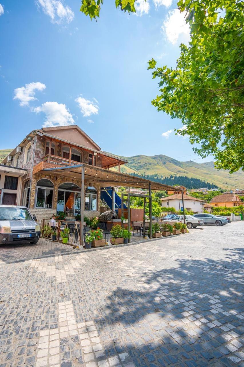 Hotel Piccolino Shkodër Exteriör bild