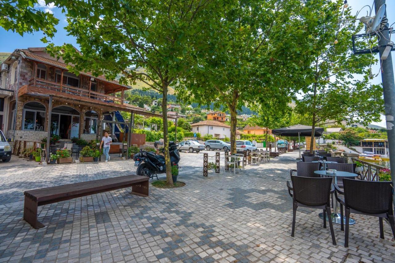 Hotel Piccolino Shkodër Exteriör bild